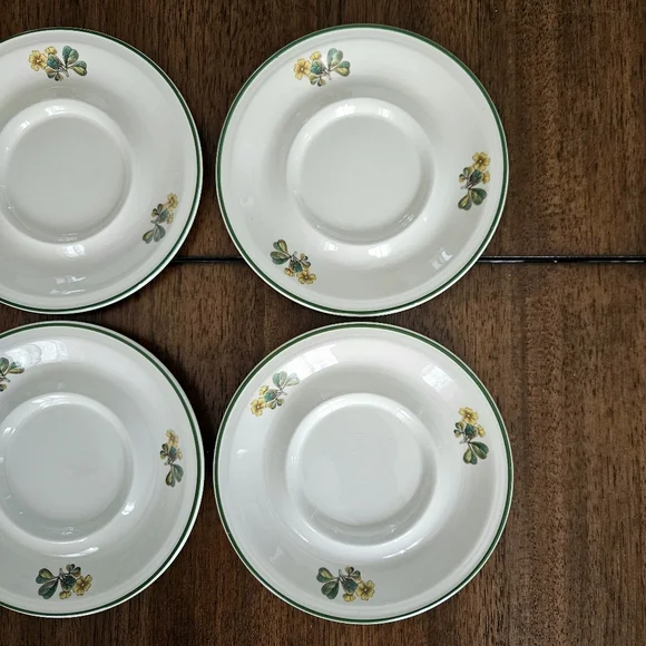 Vintage Wedgwood Enoch Florabunda Botanical/Floral Saucer Plates - Picture 3 of 5
